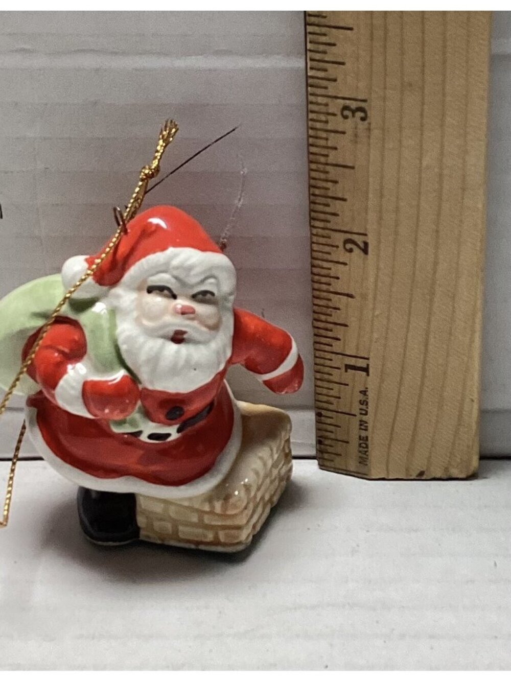 Vintage Santa Claus Going Down The Chimney Ornament Made in Japan READ